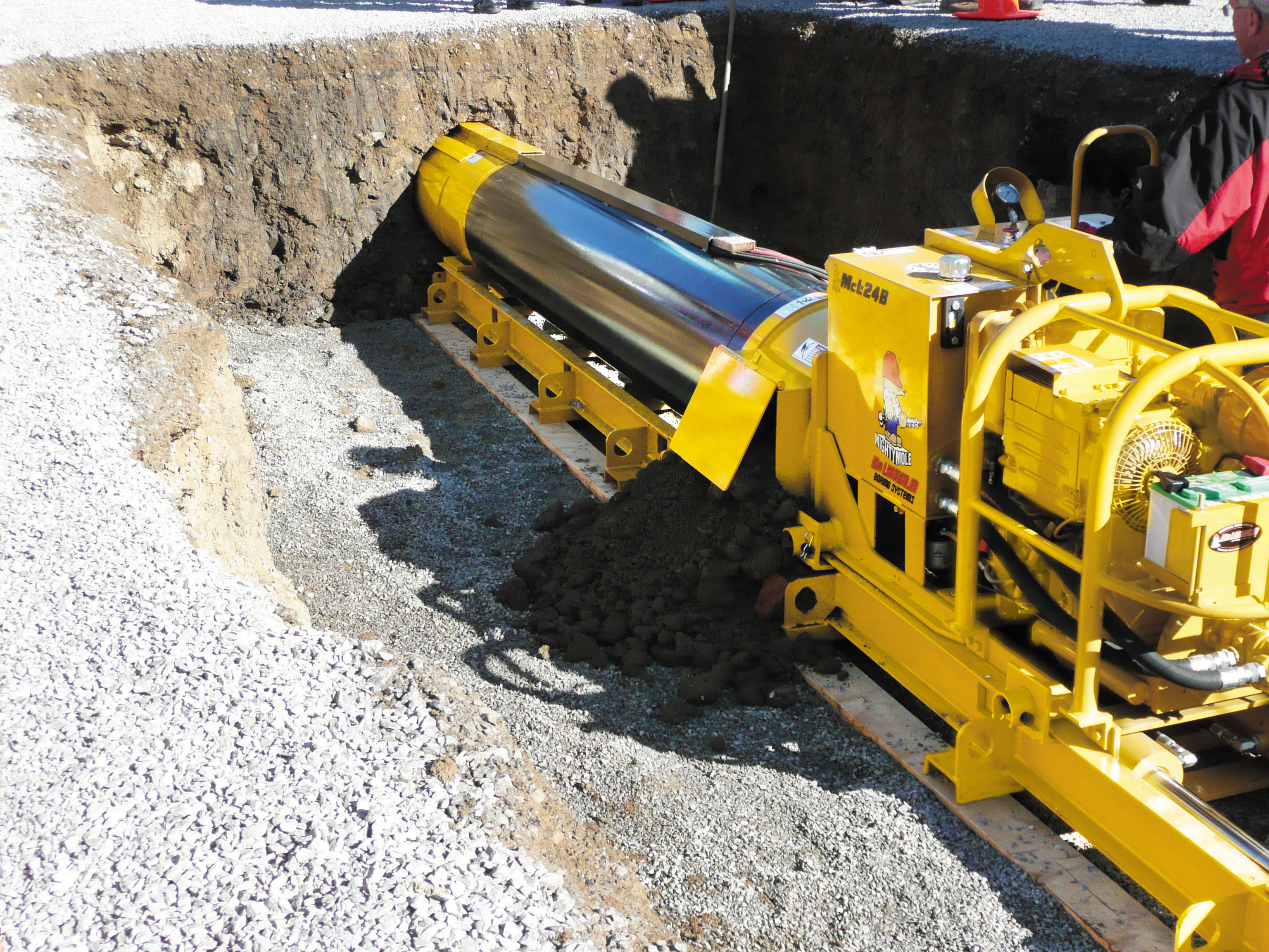 guided-auger-boring-machines-tunnel-engineering-services-uk-ltd